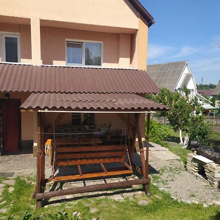 Guest House Cherepaha Kamianets-Podilskyi Luaran gambar