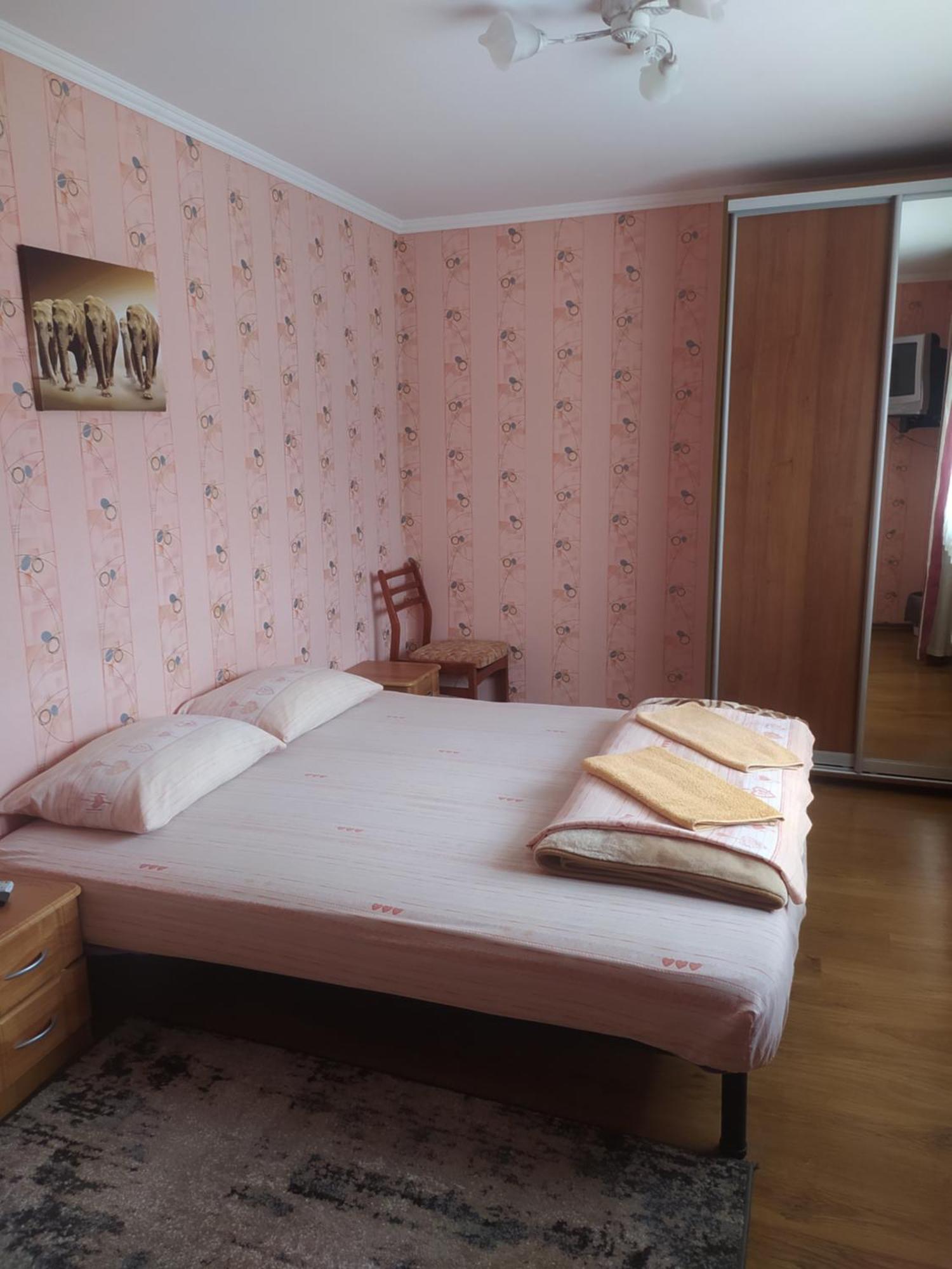 Guest House Cherepaha Kamianets-Podilskyi Luaran gambar