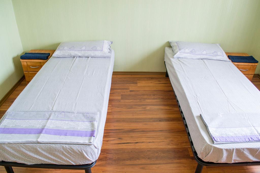 Guest House Cherepaha Kamianets-Podilskyi Luaran gambar