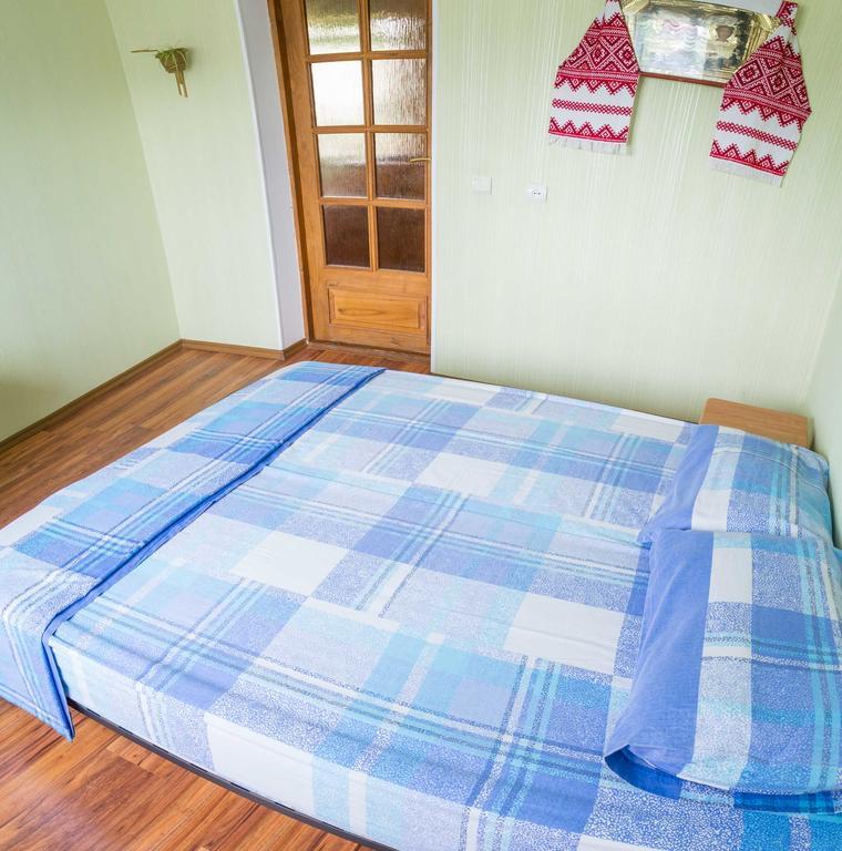 Guest House Cherepaha Kamianets-Podilskyi Luaran gambar